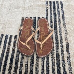 Sam Edelman Beige Tan Thong Sandals